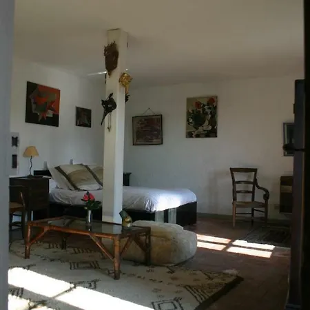 Maison Trivalle * قرقشونه